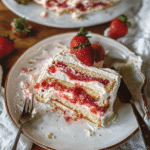 Exquisito Pastel de Fresa Remolino