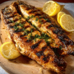 Pescado a la brasa con limón y romero para cenas gourmet