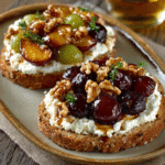 Tostadas de ricotta con nectarina caramelizada y tomillo