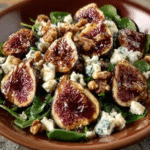 Ensalada de Higos con Queso Azul y Nueces