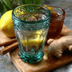 Agua con gas de durazno y jengibre