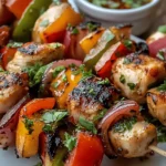 Pinchos de Pollo al Estilo Mediterráneo First Image First Image
