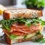 Sándwich de Salmón Delicioso First Image First Image