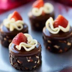 Mini Pasteles de Chocolate para San Valentín First Image First Image