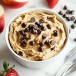 Dip de Masa de Galleta con Mantequilla de Maní y Chispas de Chocolate