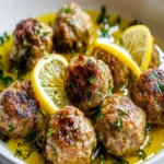 Albóndigas Griegas en Salsa de Limón First Image First Image