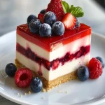 Tarta de Queso de Berries en Tres Capas First Image First Image
