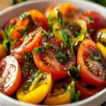 Ensalada Fresca de Tomates Marinados First Image First Image