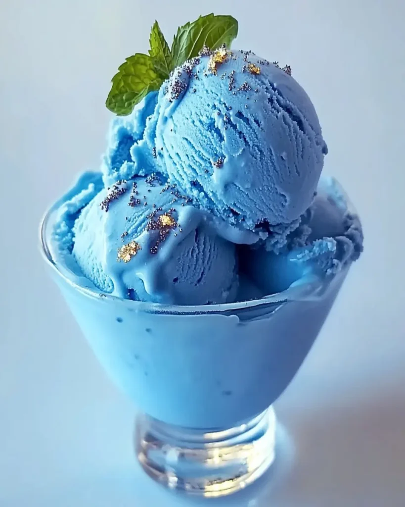 Helado de Luna Azul First Image First Image